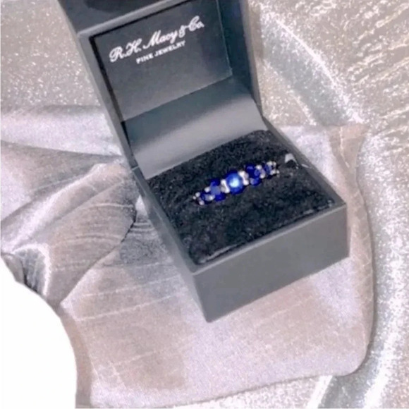 LULEA ROUND BLUE SAPPHIRE ETERNITY BAND SIZE 7 4CTW NORDSTOM EXCLUSIVE - Picture 7 of 10